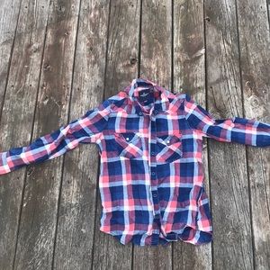 American Eagle Outfitters Tops - 😱AEO FLANNEL😱 American Eagle Outfitters Tops - 😱AEO FLANNEL😱